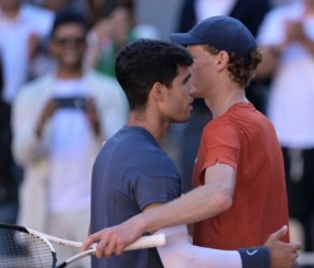 乐鱼体育入口-拒绝辛纳大包大揽！阿尔卡拉斯三进决赛创一纪录